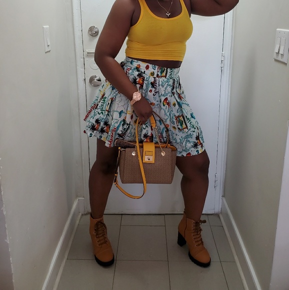 Meet your Posher, Stacia - Picture 1 of 1